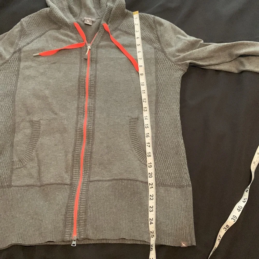 Eddie Bauer Gray Zippered Sweater - Picture 7 of 7